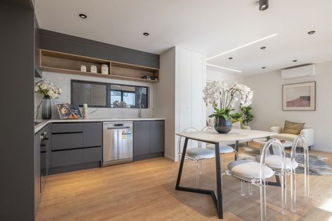 Photo of property in 1/12 Manuwai Road, Torbay, Auckland, 0630