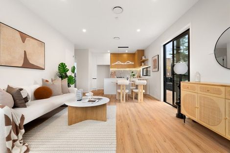 Photo of property in 51a Gordon Avenue, Forrest Hill, Auckland, 0620