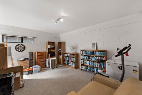 Photo of property in 2/42 Beulah Avenue, Rothesay Bay, Auckland, 0630