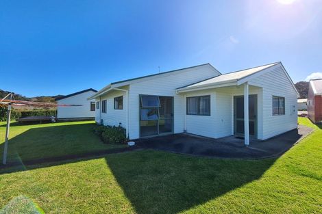 Photo of property in 6 Courthouse Lane, Coromandel, 3506