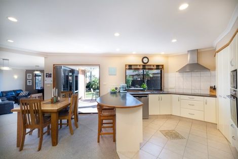 Photo of property in 17 Madeleine Terrace, Papamoa Beach, Papamoa, 3118