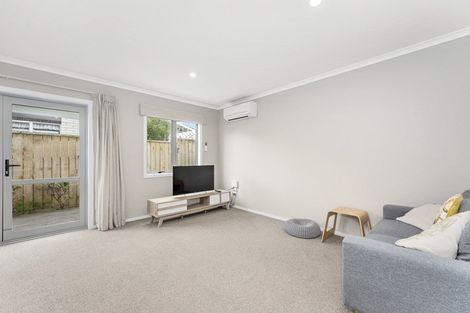 Photo of property in 2/144 Old Farm Road, Hamilton East, Hamilton, 3216