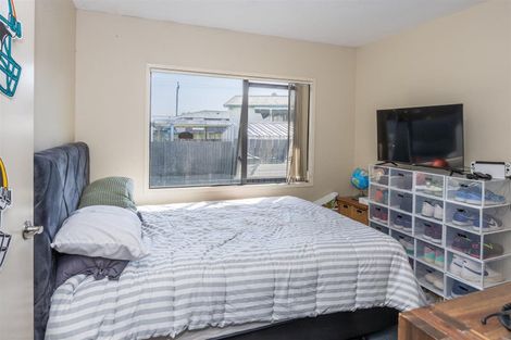 Photo of property in 175 Hakanoa Street, Huntly, 3700