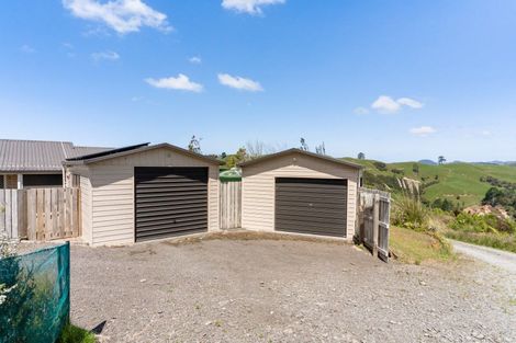 Photo of property in 210 Wentworth Valley Road, Whangamata, 3691