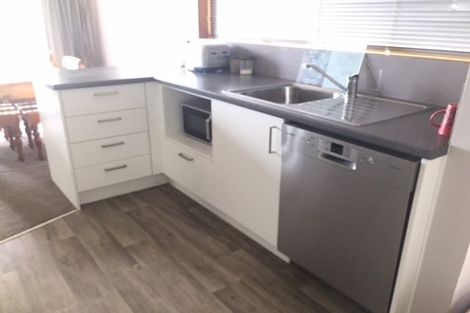 Photo of property in 52 Oriana Crescent, Hornby, Christchurch, 8042