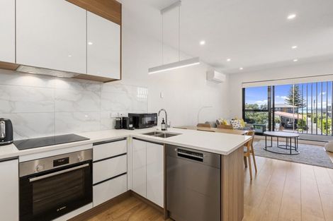 Photo of property in 406a Hibiscus Coast Highway, Orewa, 0931