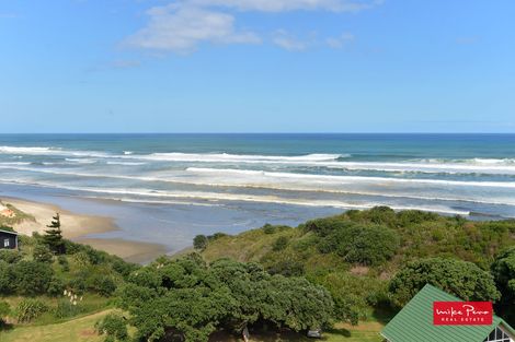 Photo of property in 20 Coates Avenue, Baylys Beach, Dargaville, 0377