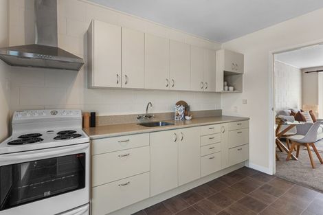 Photo of property in 4/5 Coles Place, St Albans, Christchurch, 8014