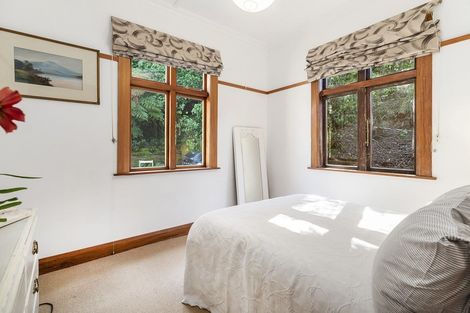 Photo of property in 8 Severn Street, Island Bay, Wellington, 6023