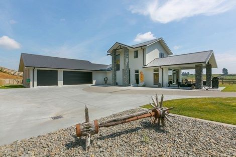 Photo of property in 652 Kelly Road, Lepperton, New Plymouth, 4373