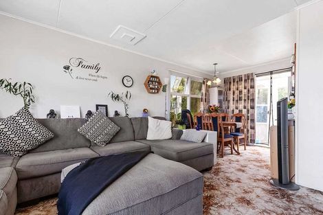 Photo of property in 3 Park Road, Glenfield, Auckland, 0629