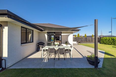 Photo of property in 15 Exeter Lane, Rolleston, 7614