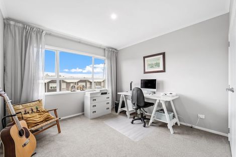 Photo of property in 87 Karepiro Drive, Stanmore Bay, Whangaparaoa, 0932