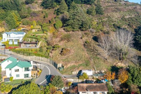 Photo of property in 16 Emerald Lane, Cashmere, Christchurch, 8022