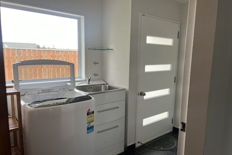 Photo of property in 160 Bartholomew Road, Levin, 5510