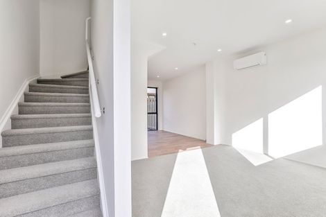 Photo of property in 63 Mangahoe Road, Mount Wellington, Auckland, 1062