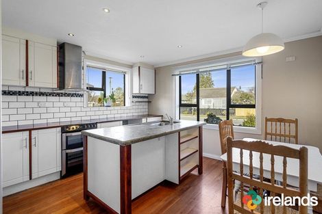 Photo of property in 15 Dunarnan Street, Avonside, Christchurch, 8061