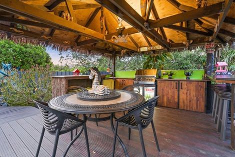 Photo of property in 27 Chums Road, Paraparaumu Beach, Paraparaumu, 5032