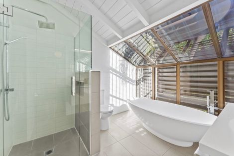 Photo of property in 1/14 Marama Street, Castor Bay, Auckland, 0620