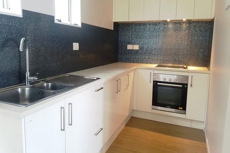 Photo of property in 254 Glamorgan Drive, Northcross, Auckland, 0630