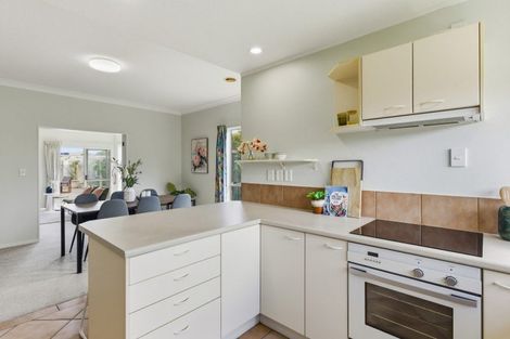 Photo of property in 26 Beach Haven Place, Paraparaumu Beach, Paraparaumu, 5032