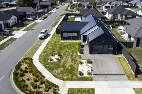 Photo of property in 20 Salisbury Crescent, Wallaceville, Upper Hutt, 5018