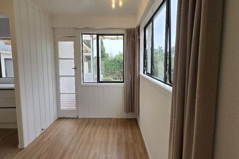 Photo of property in 15 Bowling Avenue, Epsom, Auckland, 1023