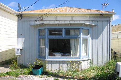 Photo of property in 19 Yale Road, Mount Cook, Wellington, 6021