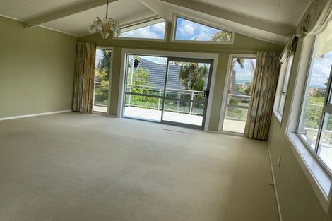 Photo of property in 152 Totara Drive, Pukete, Hamilton, 3200