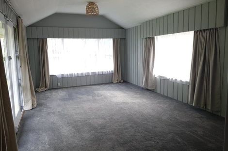 Photo of property in 11 Bell Street, Otaki, 5512