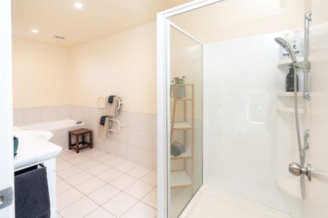 Photo of property in 23 Doris Gordon Crescent, Crofton Downs, Wellington, 6035