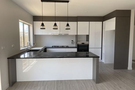 Photo of property in 5 Darley Way, Papakura, 2110