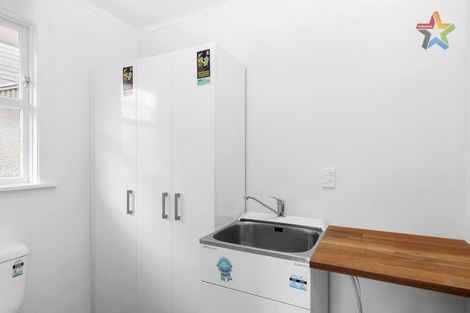 Photo of property in 5 Balmain Street, Newlands, Wellington, 6037