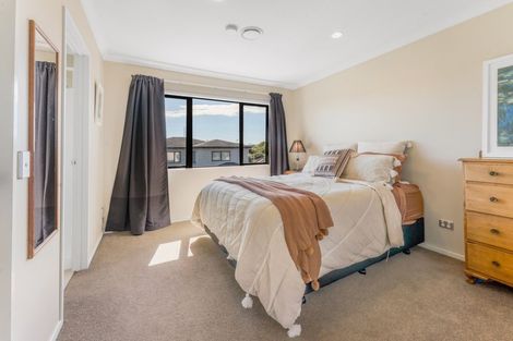 Photo of property in 18 Raphoe Road, Flat Bush, Auckland, 2019