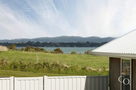 Photo of property in 1 Brendan Close, Omokoroa, 3114