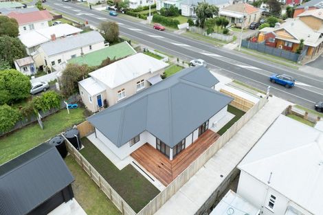 Photo of property in 17 Alma Road, Gonville, Whanganui, 4501