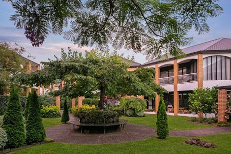 Photo of property in Remuera Mews, 7/29 Green Lane East, Remuera, Auckland, 1050