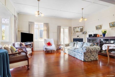 Photo of property in 54 Delta Avenue, New Lynn, Auckland, 0600