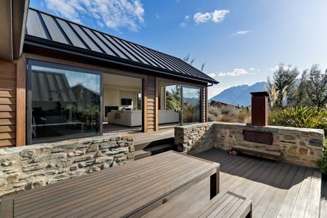 Photo of property in 5 Ellesmere Avenue, Jacks Point, Queenstown, 9371
