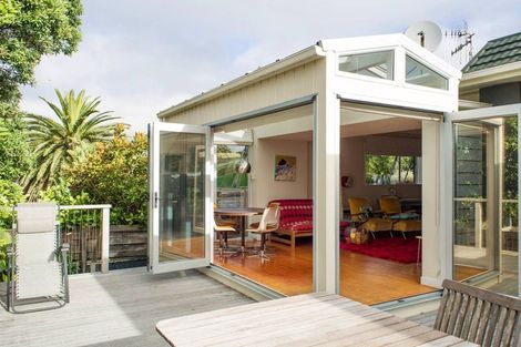 Photo of property in 3/19 Burnham Street, Seatoun, Wellington, 6022