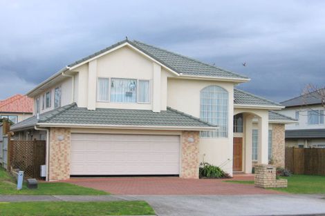 Photo of property in 44 Delmont Close, East Tamaki Heights, Auckland, 2016