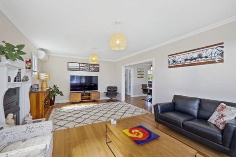 Photo of property in 26 Baring Terrace, Strandon, New Plymouth, 4312