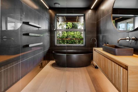 Photo of property in 139a Taylors Mistake Road, Scarborough, Christchurch, 8081