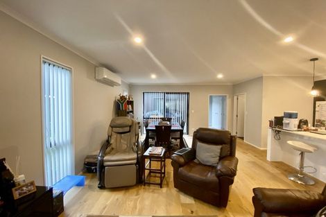 Photo of property in 65 Koura Drive, Red Beach, 0932