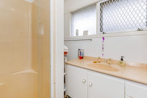 Photo of property in 1/28 Park Estate Road, Rosehill, Papakura, 2113