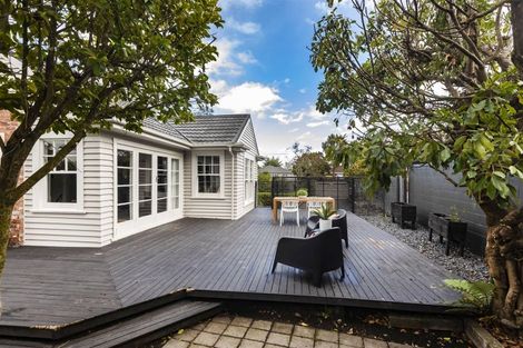 Photo of property in 112 Watford Street, Strowan, Christchurch, 8052