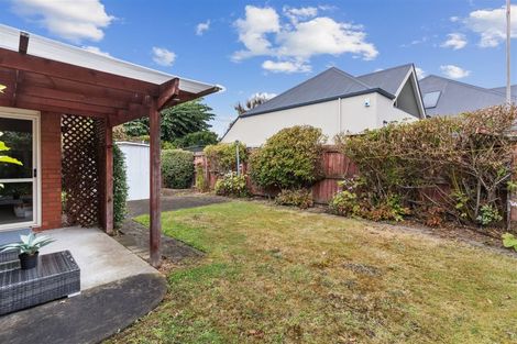 Photo of property in 11 Kotare Street, Fendalton, Christchurch, 8041