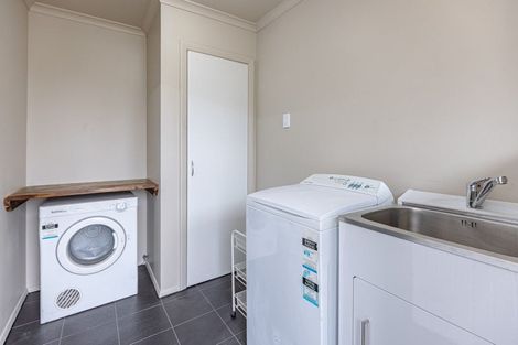 Photo of property in 1 Kotuku Street, Castlecliff, Whanganui, 4501