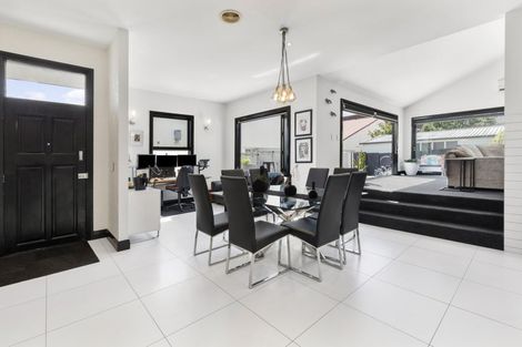 Photo of property in 17 Ferguson Street, Newtown, Wellington, 6021