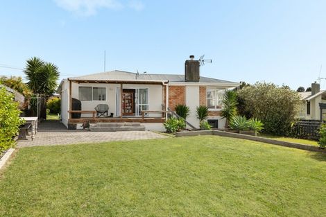 Photo of property in 19 Matua Road, Matua, Tauranga, 3110